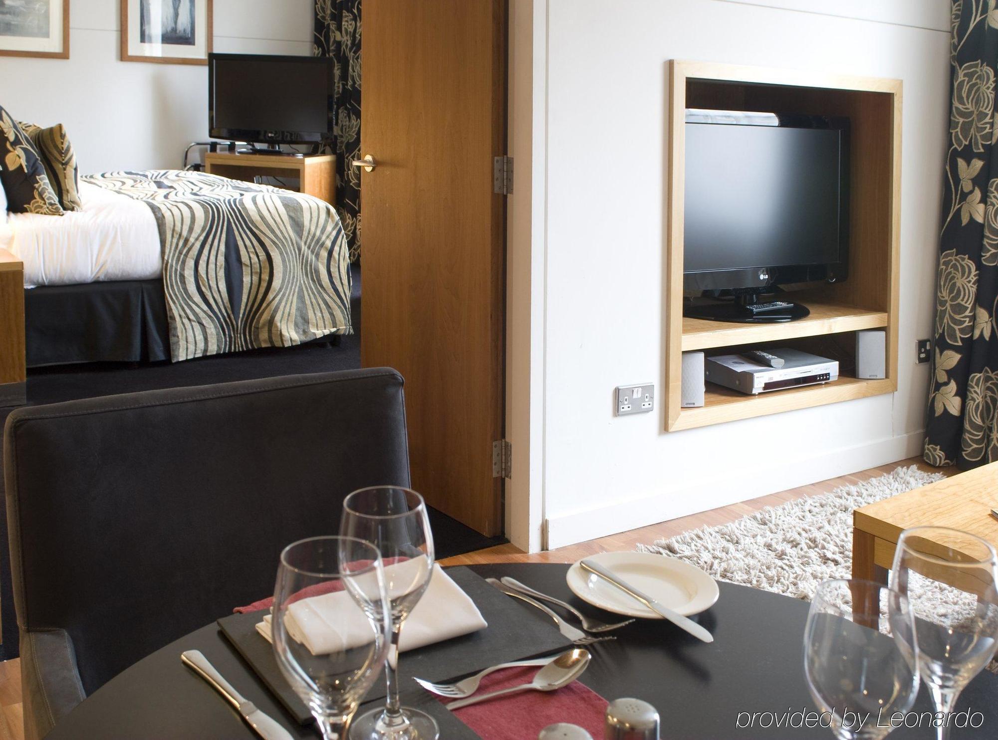 Apex Of 4* Edinburgh