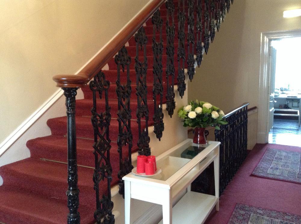 Ailsa Guest house 3*