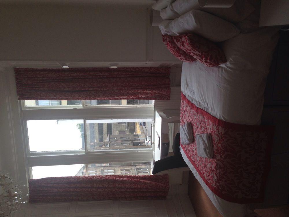 Ailsa Guest house Edinburgh
