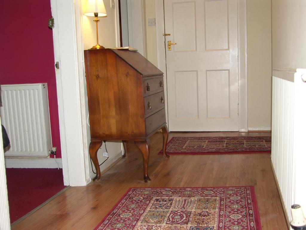 Lothian Apartment