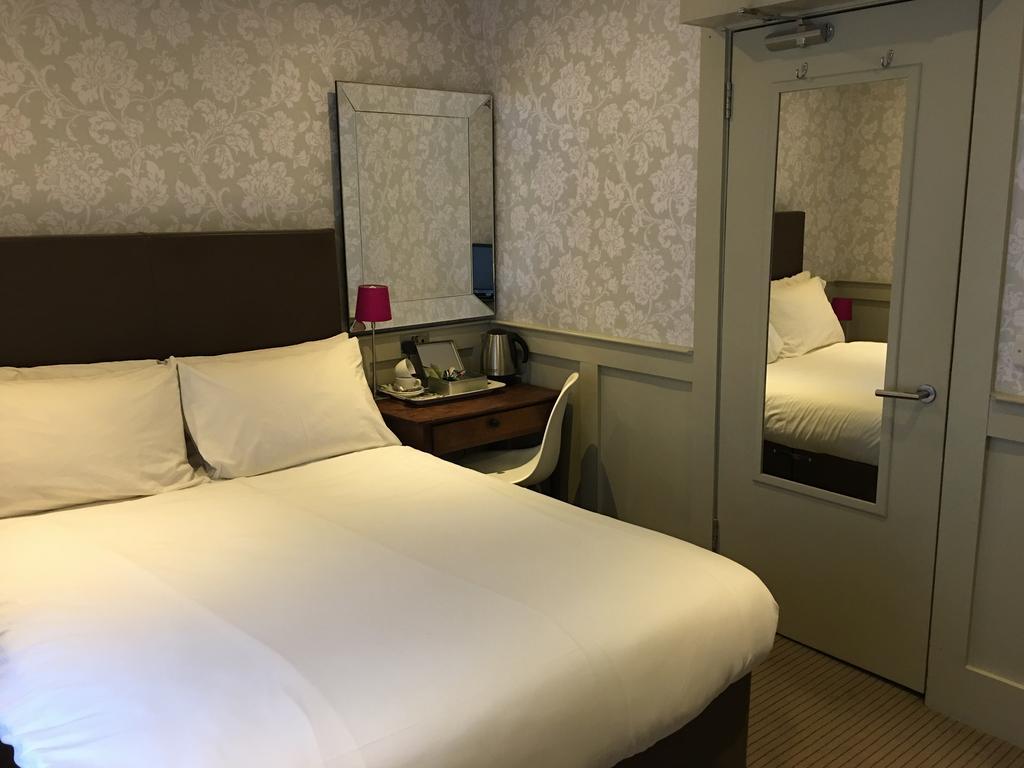 Hotel Brooks Edinburgh