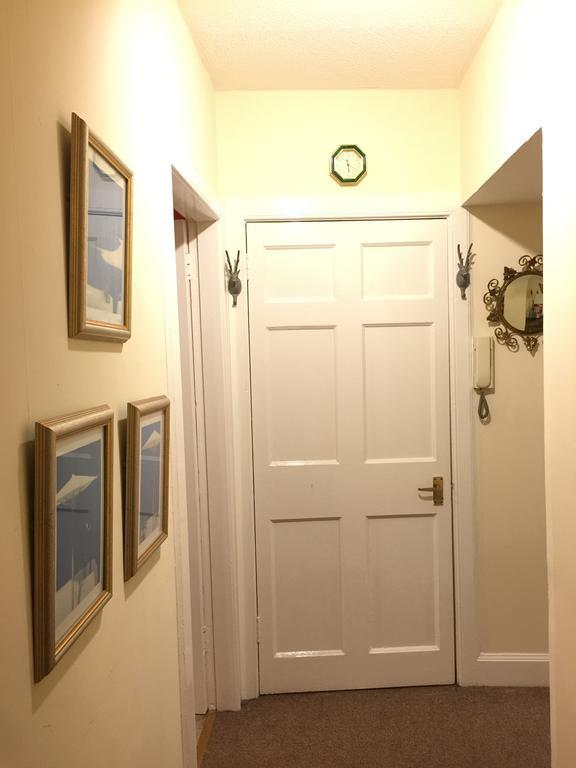 East Fountainbridge Apartment *