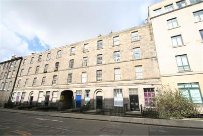 East Fountainbridge Apartment *
