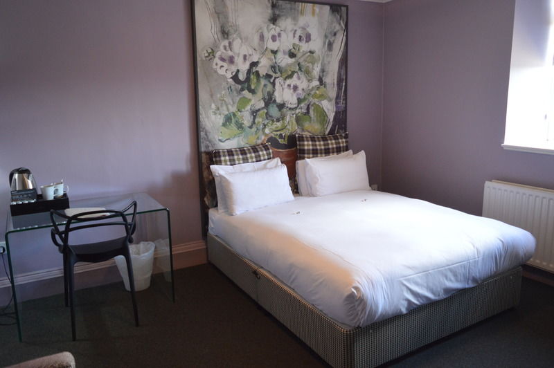 B+B Edinburgh Hotel