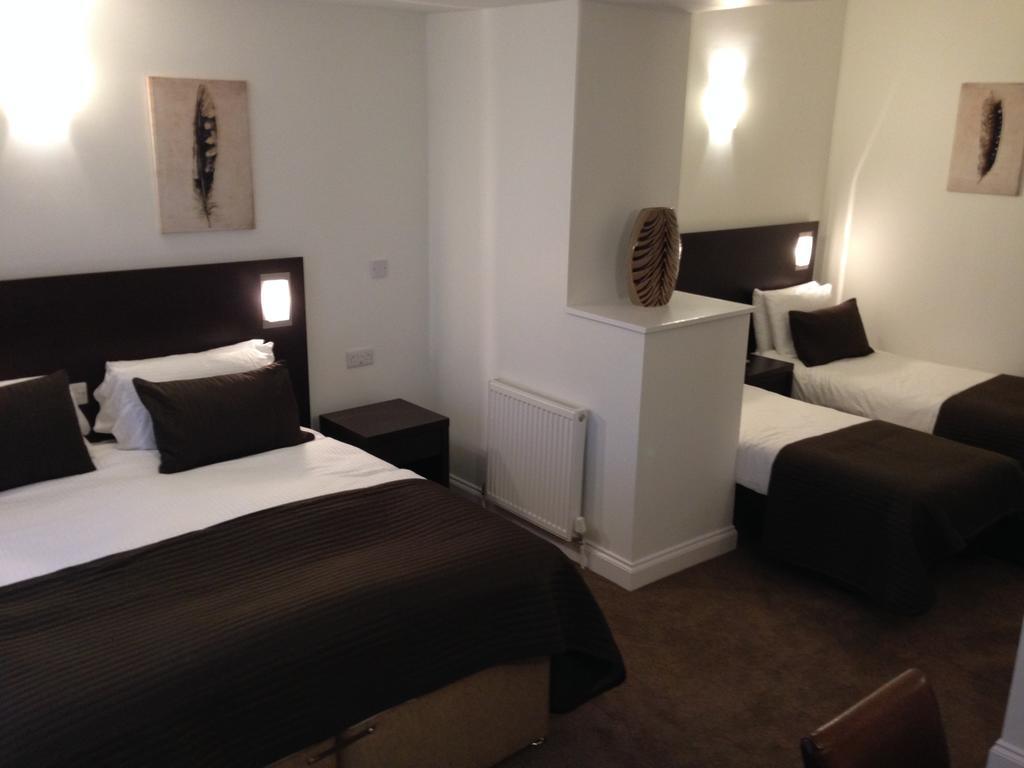 The Northfield House 3* Edinburgh