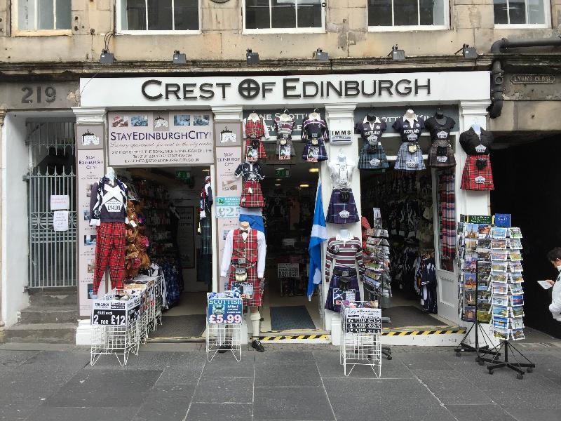 - Royal Mile * Edinburgh