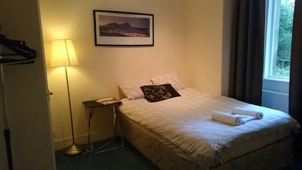 Apartment Capital -50 Broughton Road *