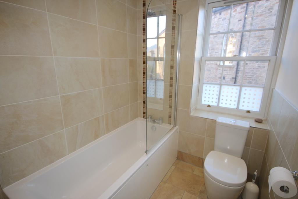 Potterrow - City Apartment *