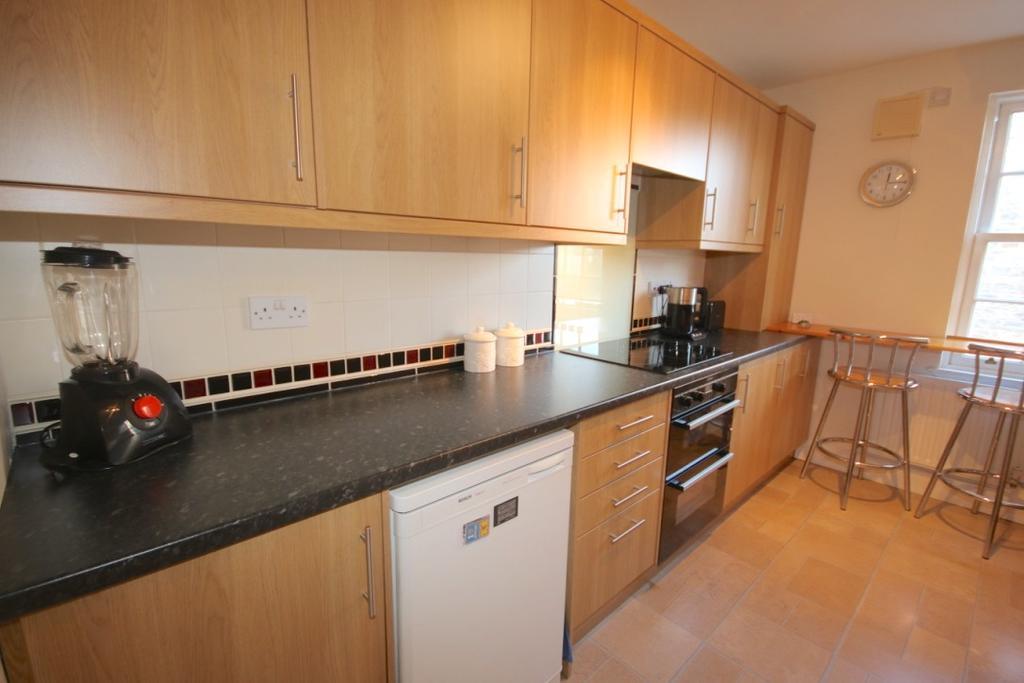 Potterrow - City Apartment *