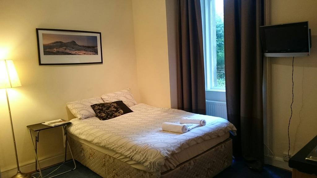 Capital -50 Broughton Road *