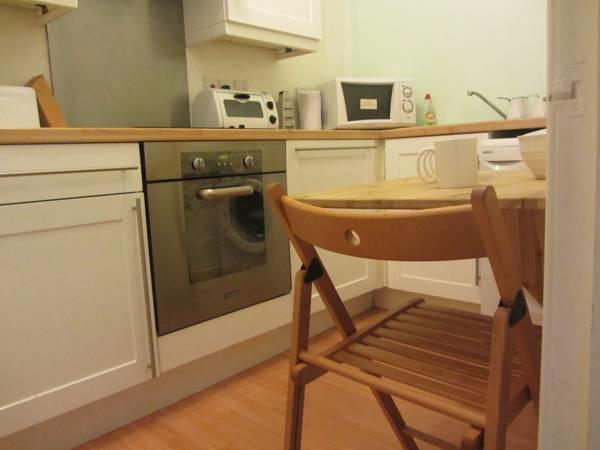 Capital -50 Broughton Road * Edinburgh
