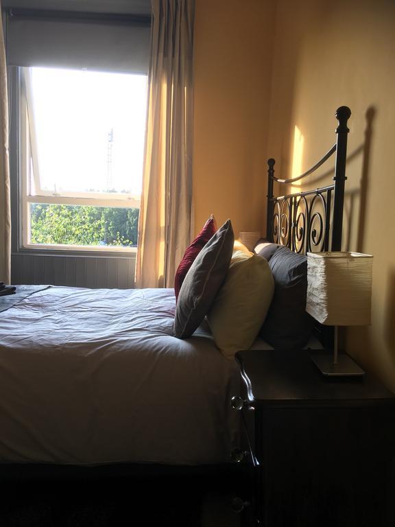 Meadowbank Apartment EDI