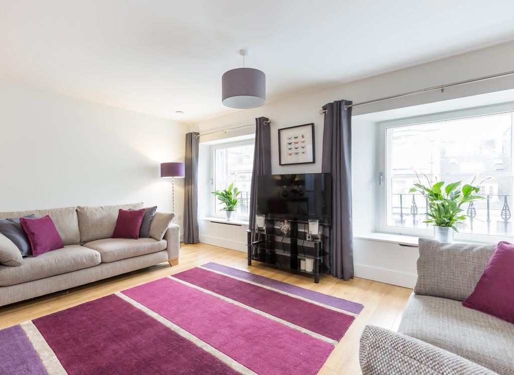 Capital Retreats - Shandwick Place * Edinburgh