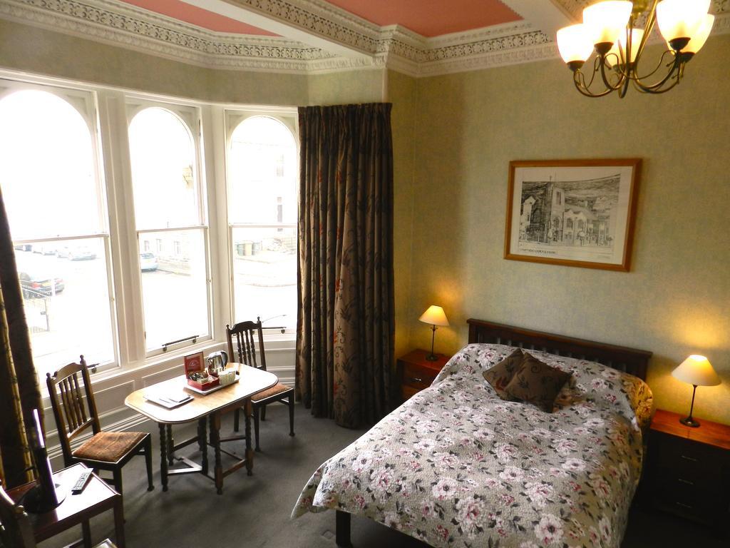 Balmoral 3*