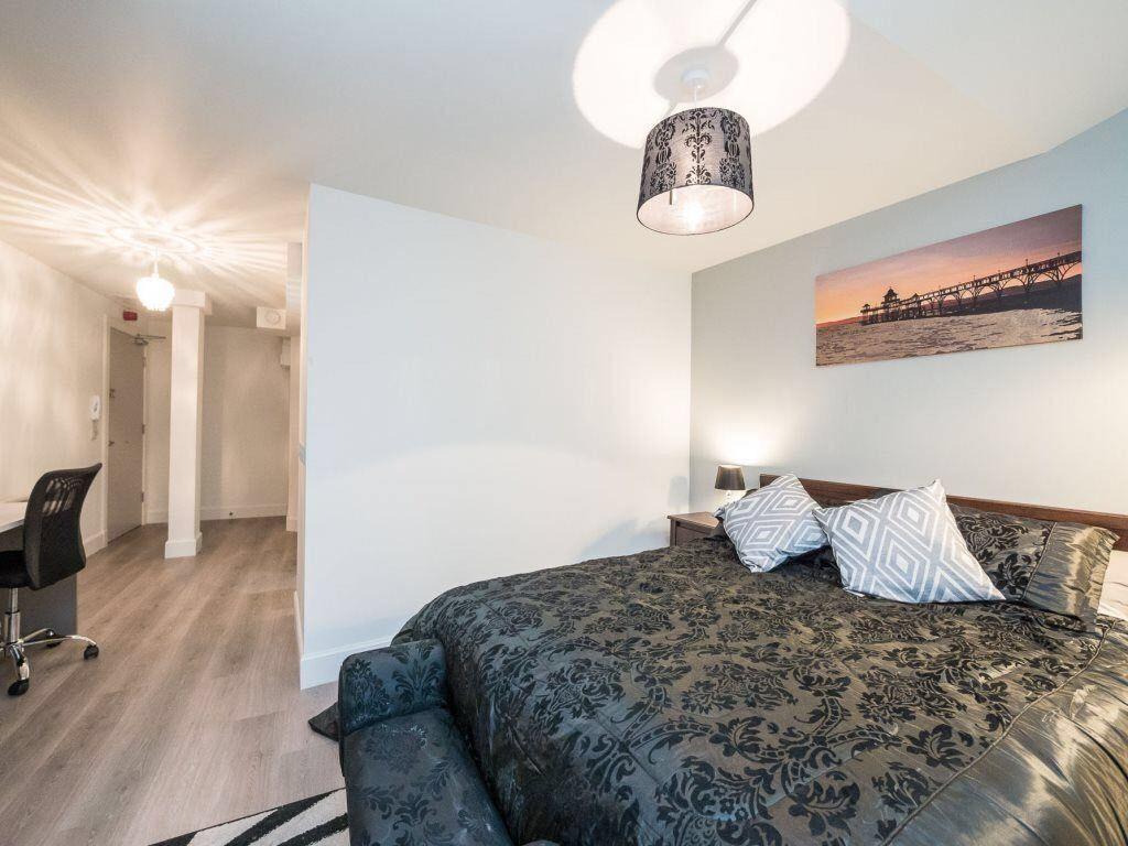 The Lothian Street Apartment