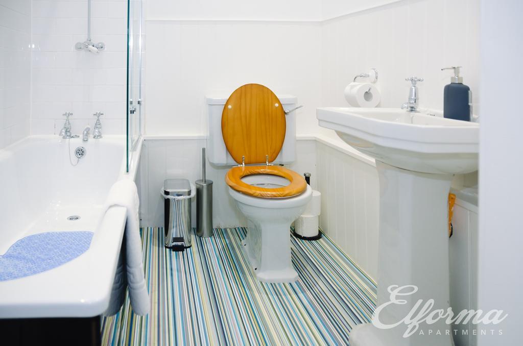 New Town - Elforma - Barony Apartment Edinburgh