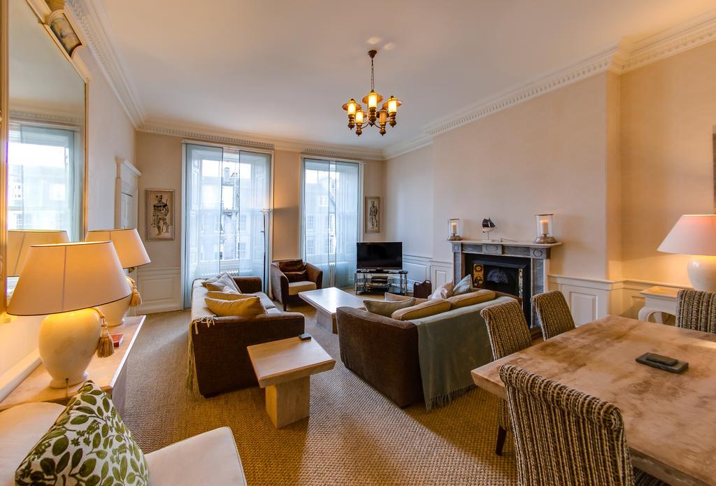 The Walter Scott * Edinburgh