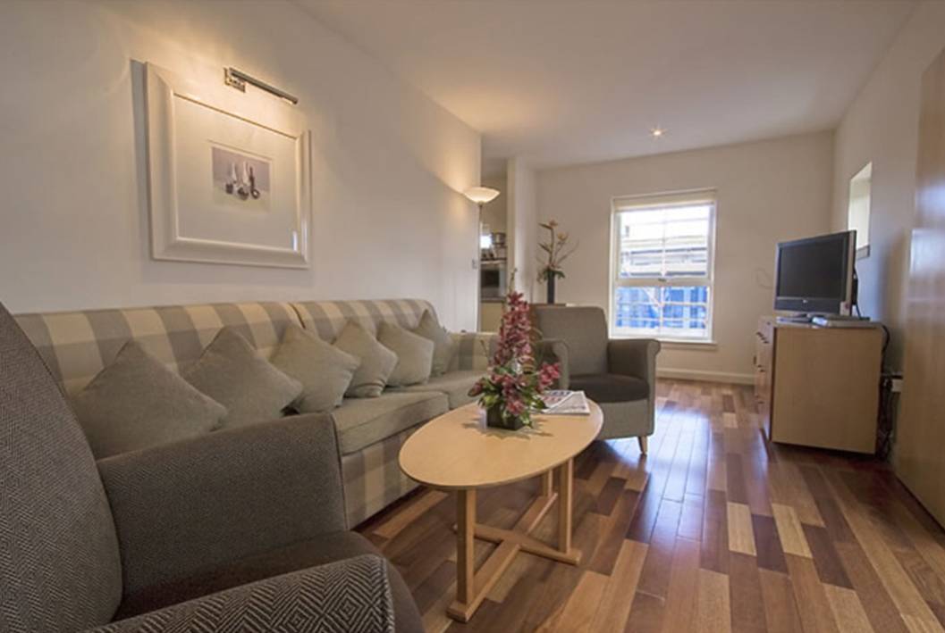 Aparthotel Holyrood