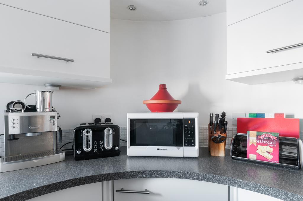 The Citadel Apartment * Edinburgh