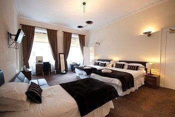 Gasthof Castle Street 3*