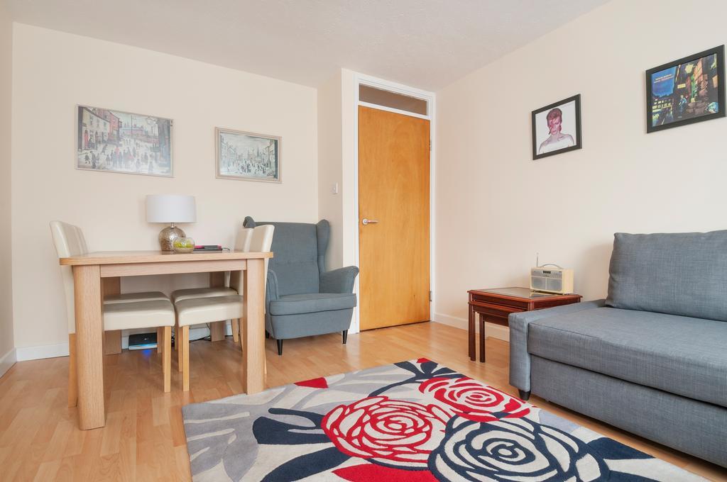 Apartment Broughton Road City