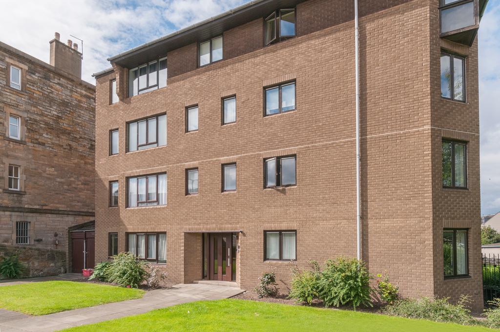 Broughton Road City Apartment *