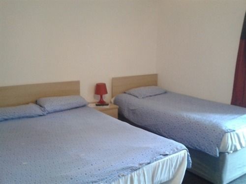 Merith House Hotel 3*