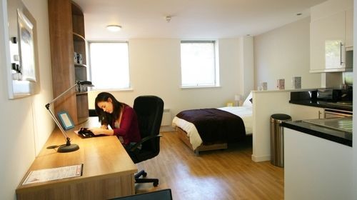 Apartment Panmure Court