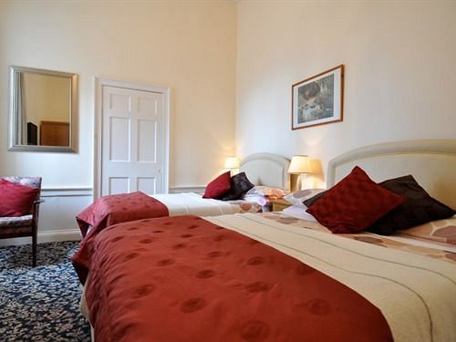Tania Hotel