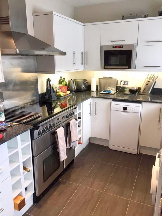Apartment 2 Bedroom House In Haymarket Accommodates 4 *