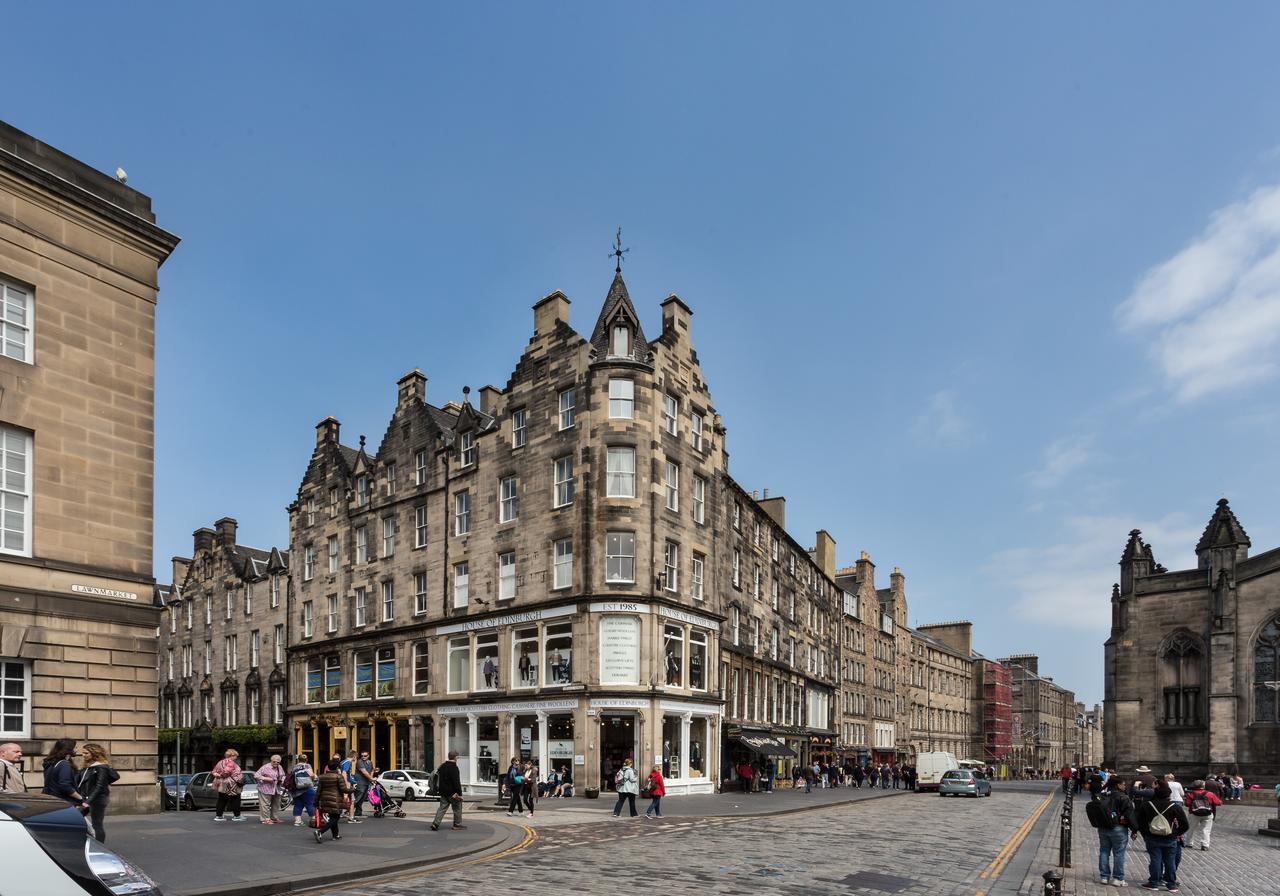 St Giles Royal Mile * Edinburgh