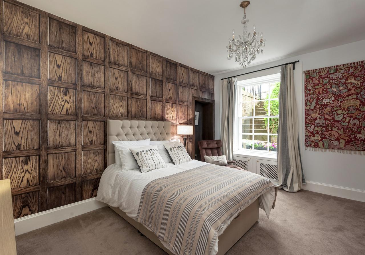 The Bellevue Terrace * Edinburgh