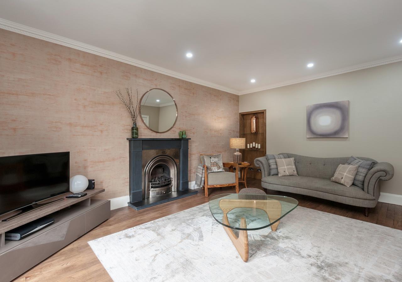 The Bellevue Terrace Apartment