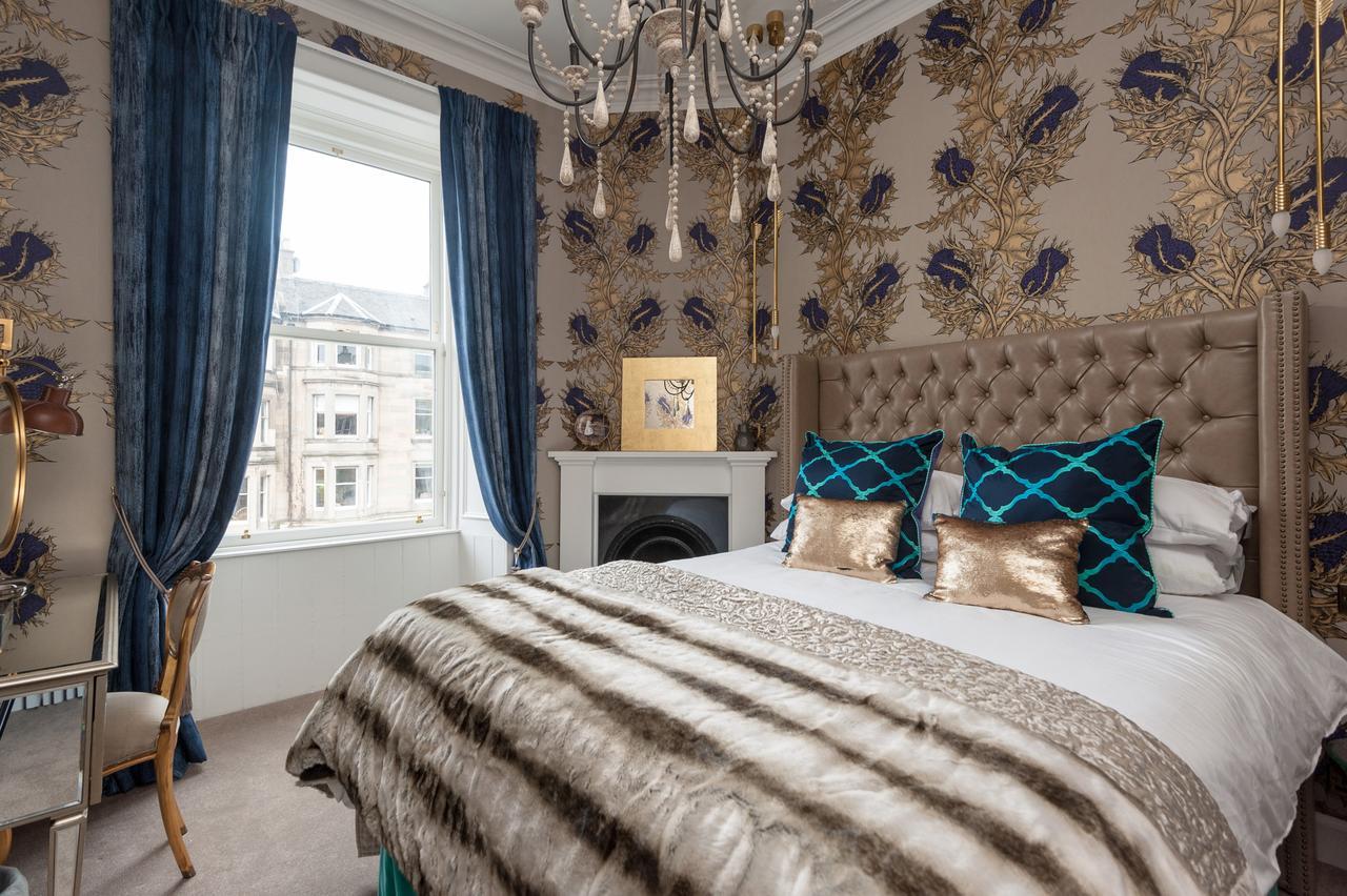 Hillside Luxury Apartment