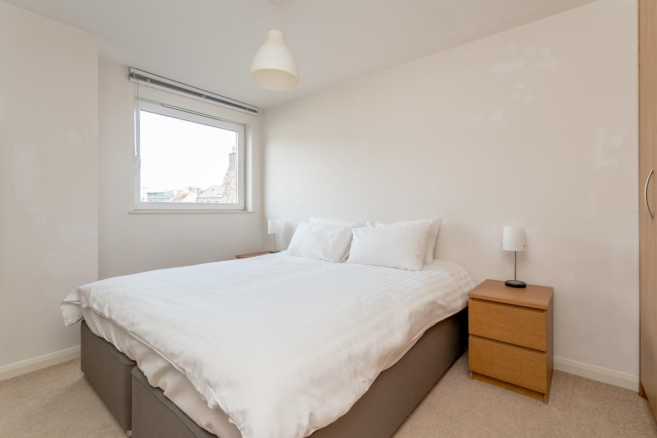 Lochrin Terrace Apartment *