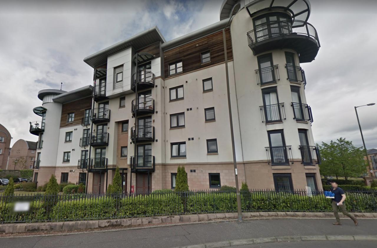 2 Bedroom Leith Sleeps 4 Apartment