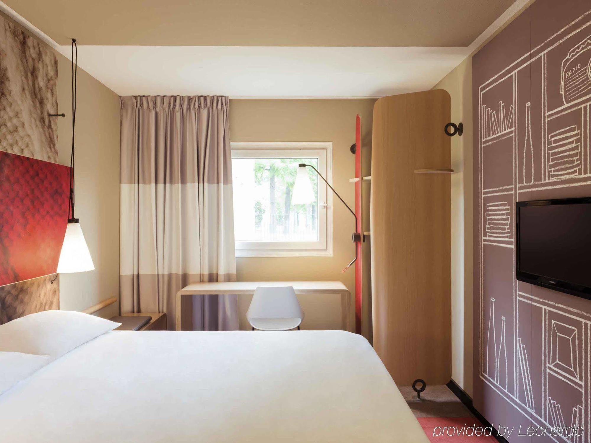 Ibis Centre Royal Mile – Hunter Square Hotel