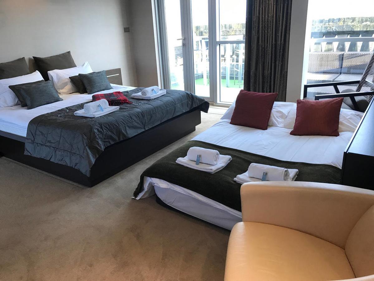 Skyview Penthouse - New Town Apartment Edinburgh