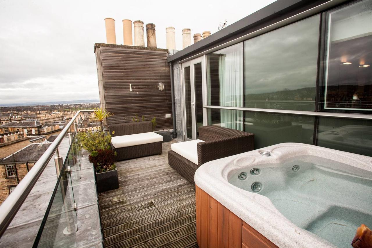 Skyview Penthouse - New Town Apartment
