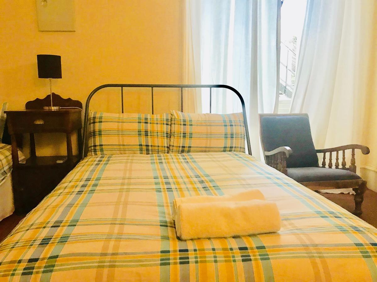 Bed & Breakfast Iholiday Edinburgh