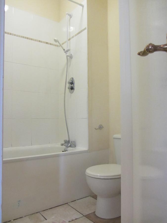 Apartment Capital -50 Broughton Road