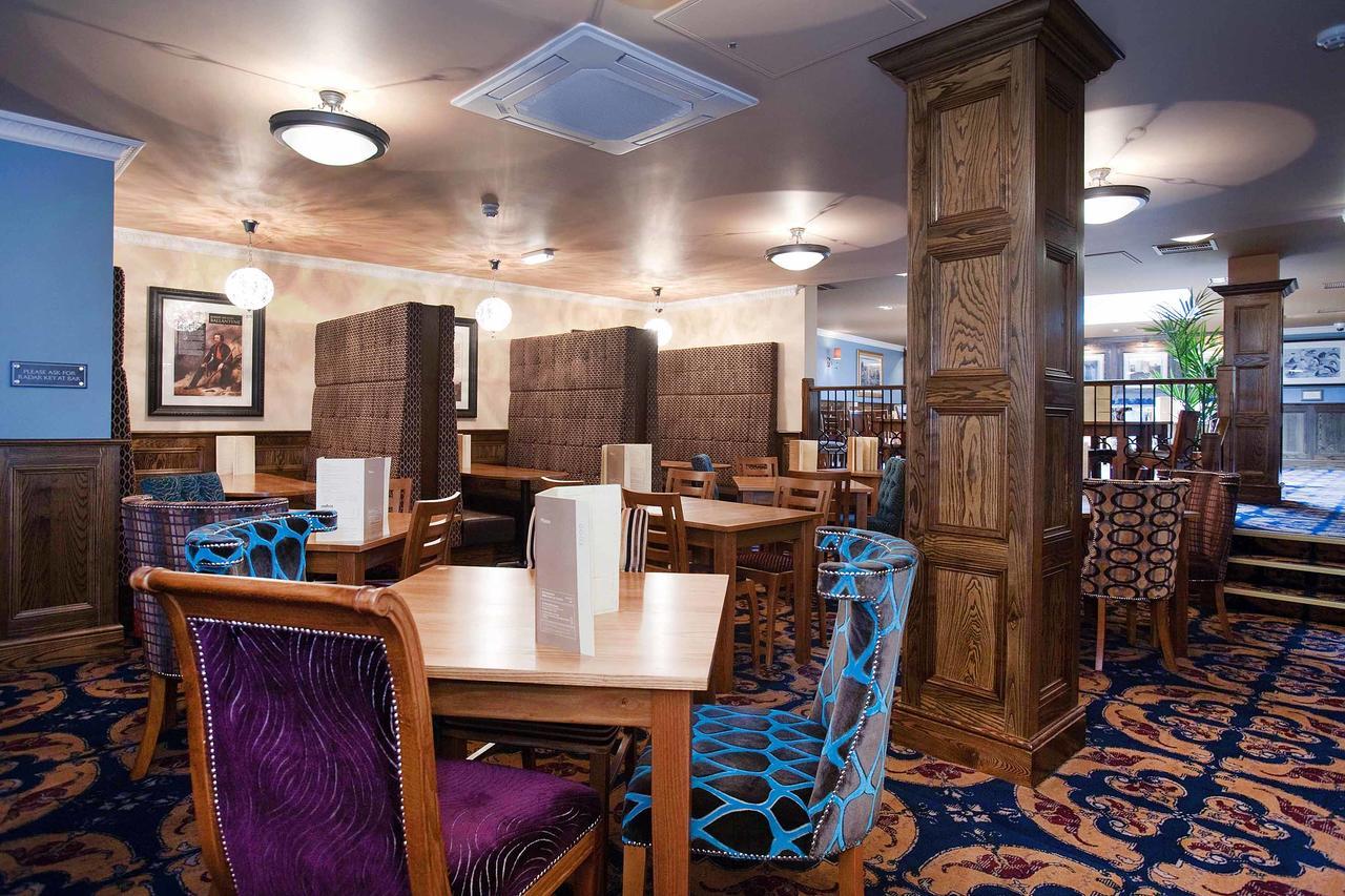 The White Lady Wetherspoon 3* Edinburgh