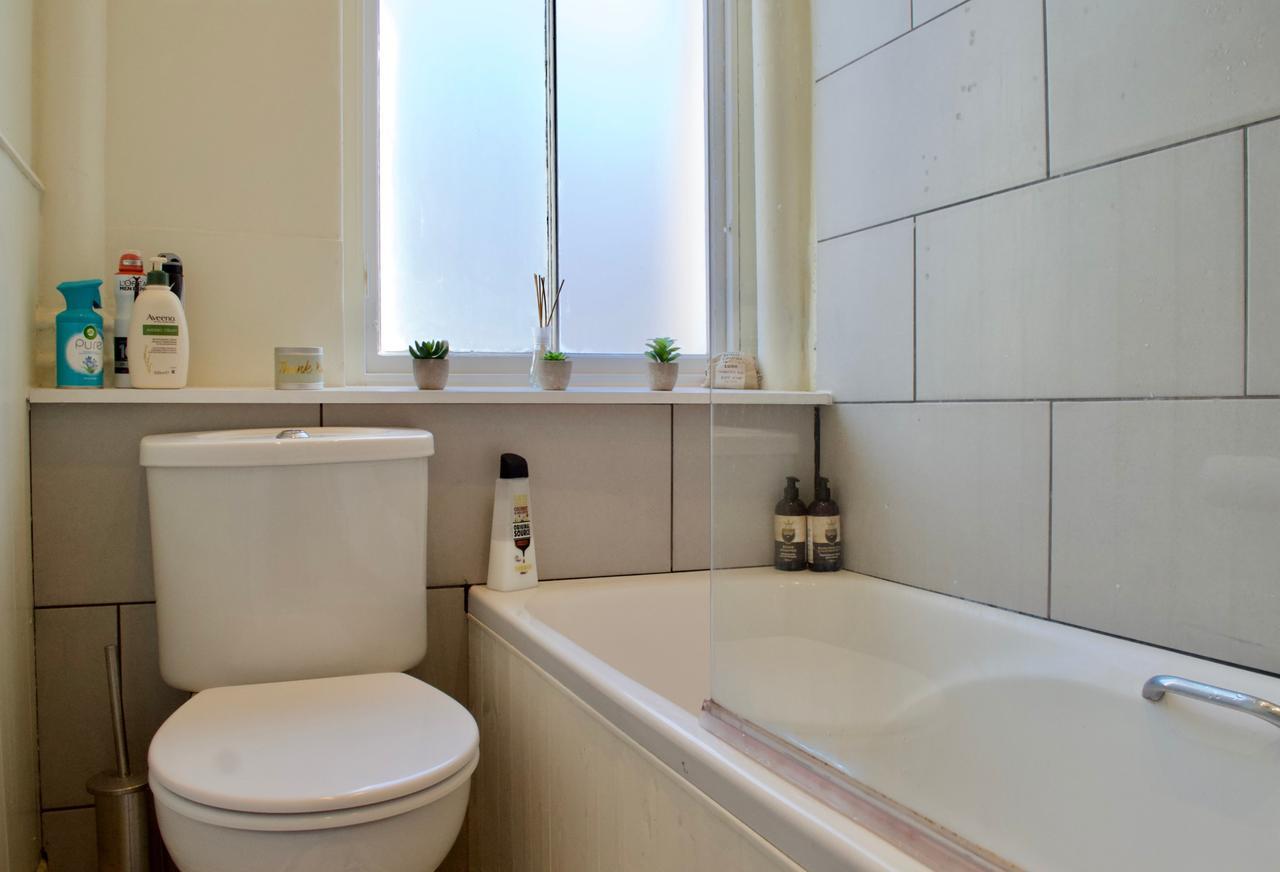 Modern Stockbridge 1 Bedroom Flat Edinburgh