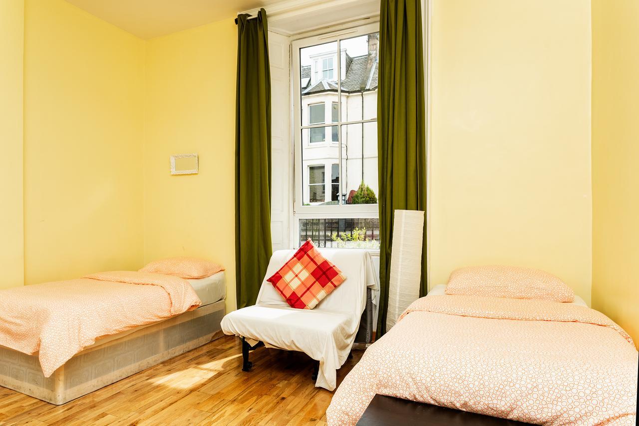 Centre Townhouse 2* Edinburgh