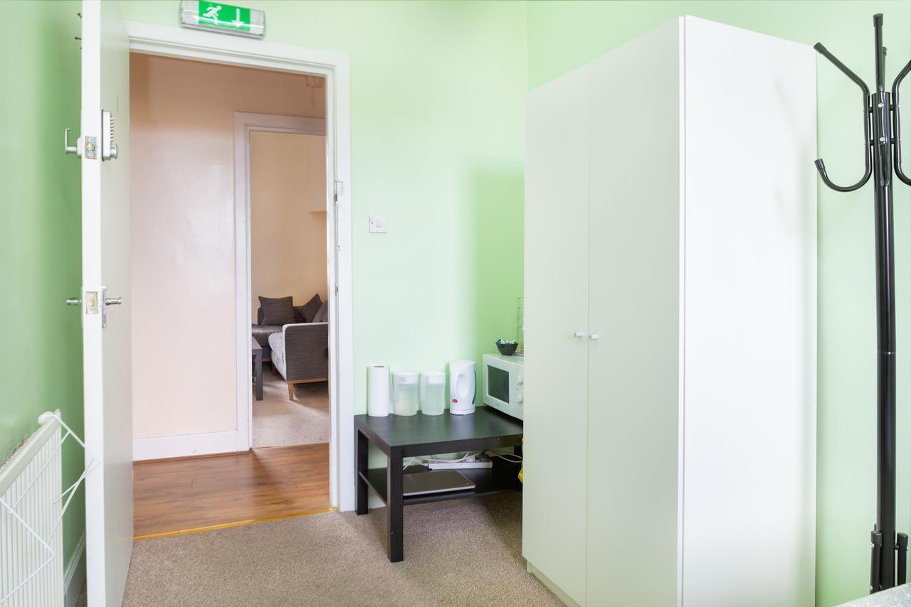 Centre Townhouse 2*