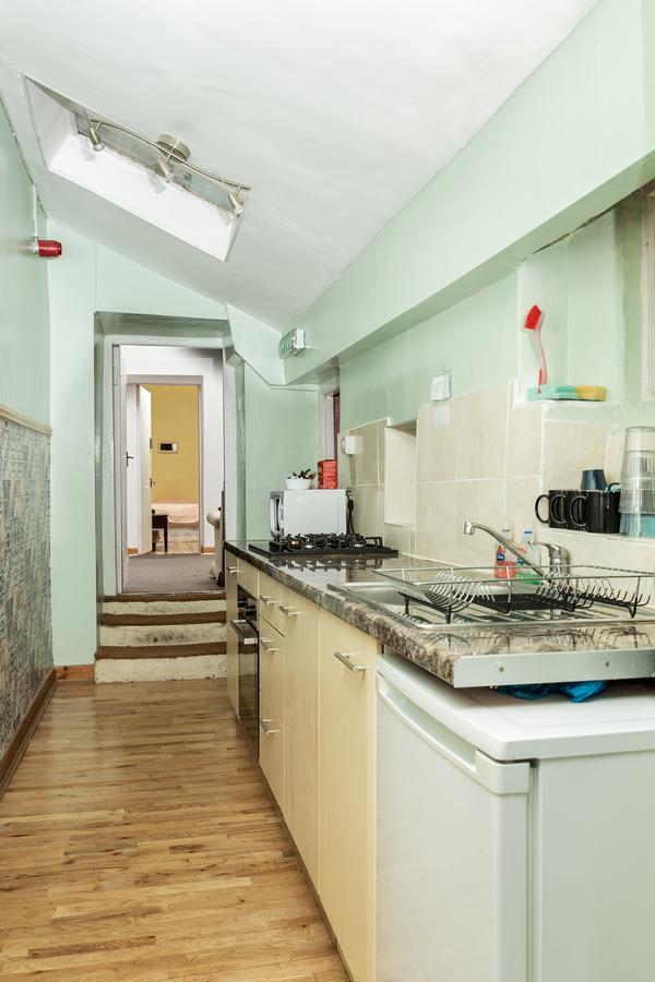 Centre Townhouse 2*