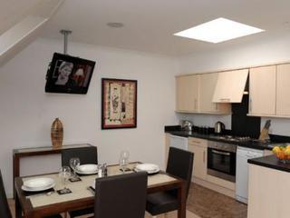 Fountain Court - Grove Executive Aparthotel