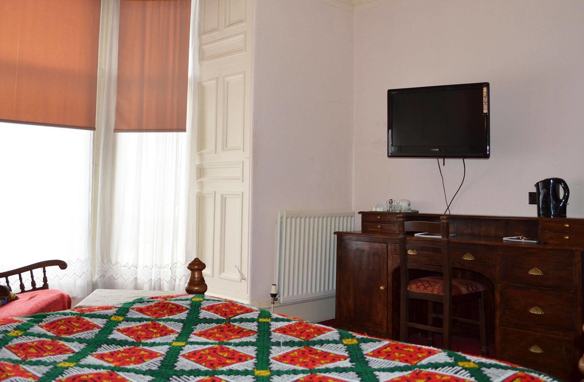 Bed & Breakfast Iholiday 3*