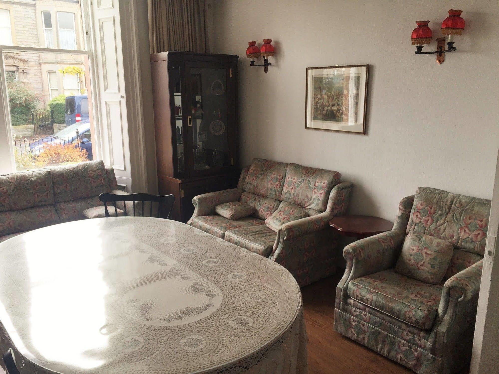 Dorstan House 3* Edinburgh