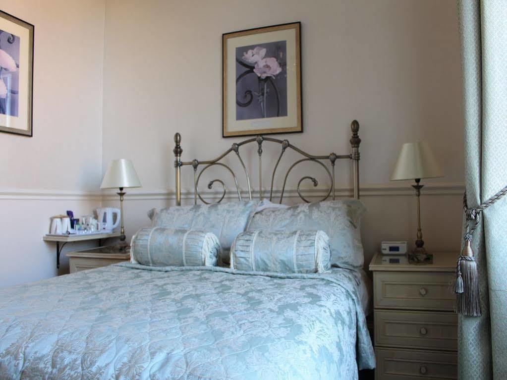 Highfield Guest house Edinburgh